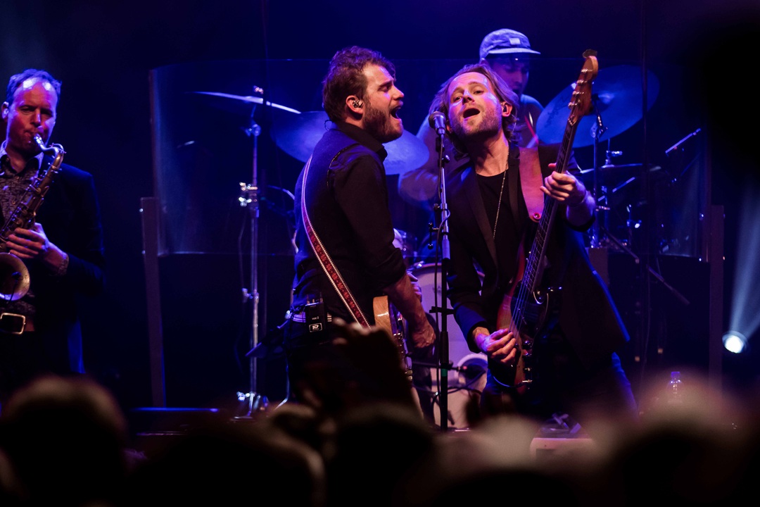 Tim Akkerman Sings The Boss bij LEGENDS of ROCK Tribute Tour